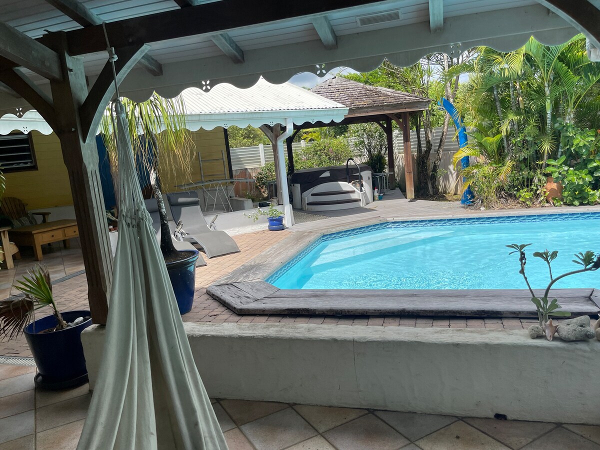 27c3d83f-7d82-44a3-9339-95be69a1406d