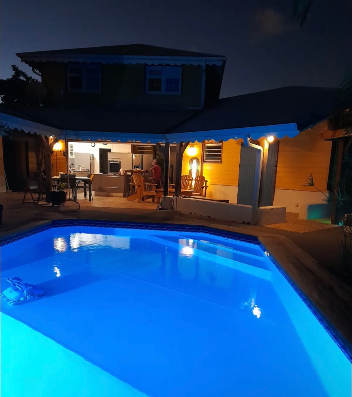 c753aee4-8ac6-4089-913a-9f688ad4ce43